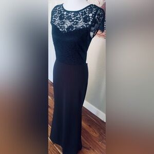 Windsor Black Backless Maxi Mermaid Special Occasion Lace Dress | Large